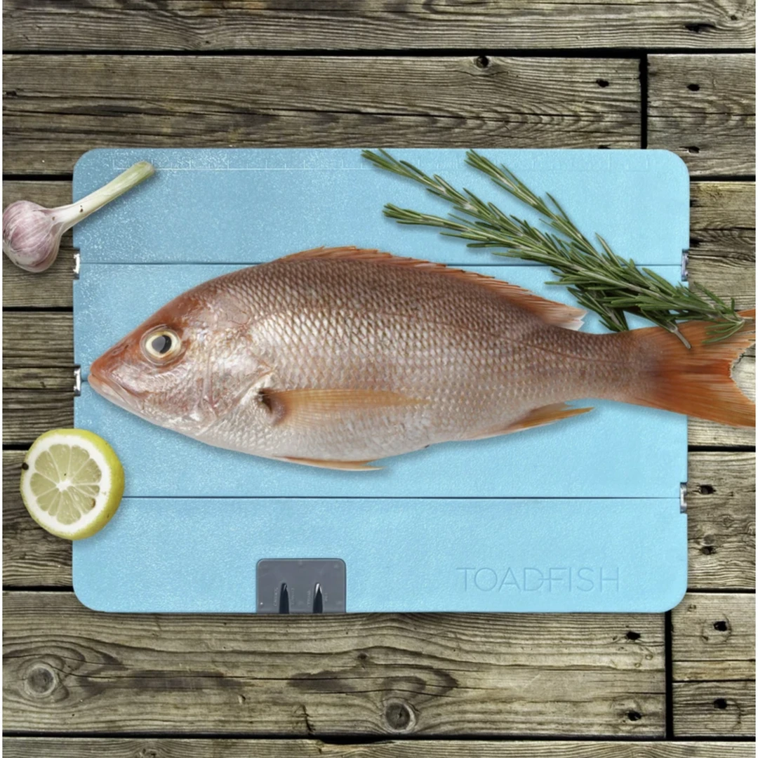 Toadfish Stowaway Folding Cutting Board W/Built-in Knife 7 Toadfish Stowaway Folding Cutting Board W/Built-in Knife